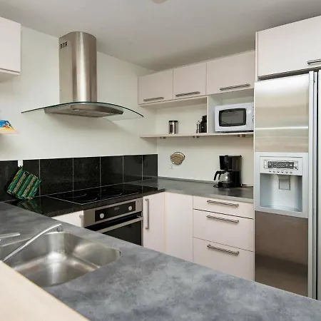 Three-bedroom In Romo 5 Holiday home Kongsmark
