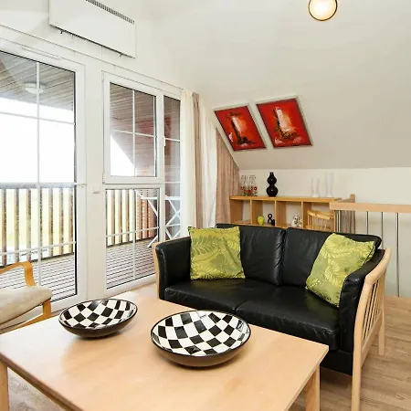 Three-bedroom In Romo 5 *